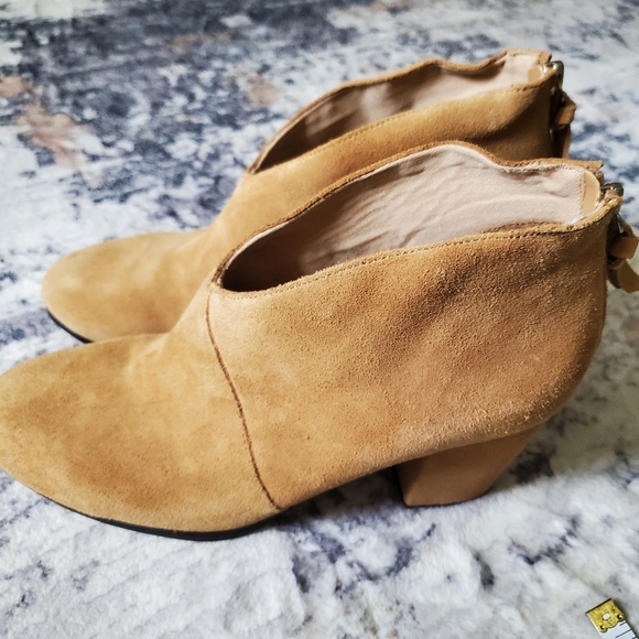 NWOT Dr. Scholl's Women's All Good Zipper Almond Toe Leather Booties camel, Sz 9 - Picture 11 of 12